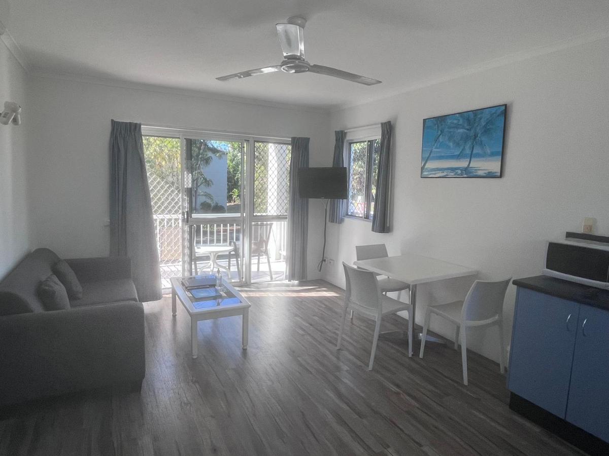 Cocos Holiday Apartments Trinity Beach Eksteriør bilde